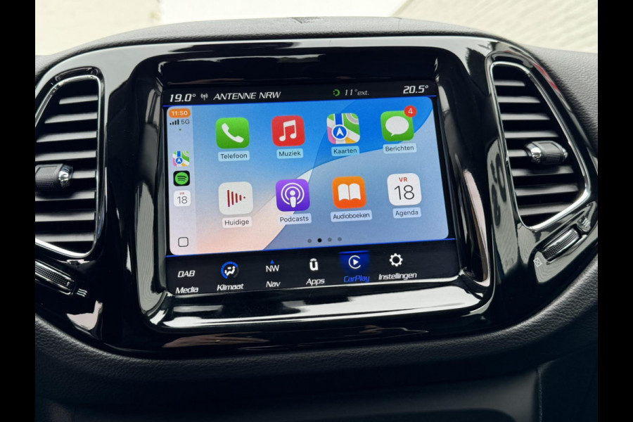 Jeep Compass 1.4 MultiAir Sport Cruise control Climate control Apple / Android DAB Achteruitrijcamera