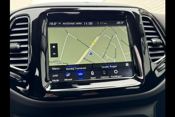 Jeep Compass 1.4 MultiAir Sport Cruise control Climate control Apple / Android DAB Achteruitrijcamera