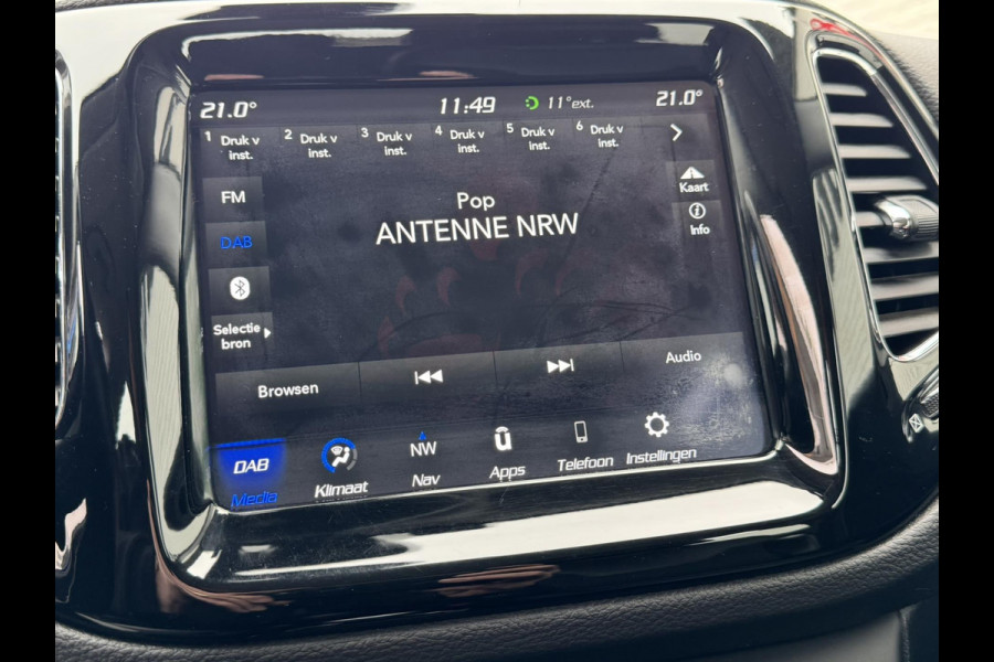 Jeep Compass 1.4 MultiAir Sport Cruise control Climate control Apple / Android DAB Achteruitrijcamera