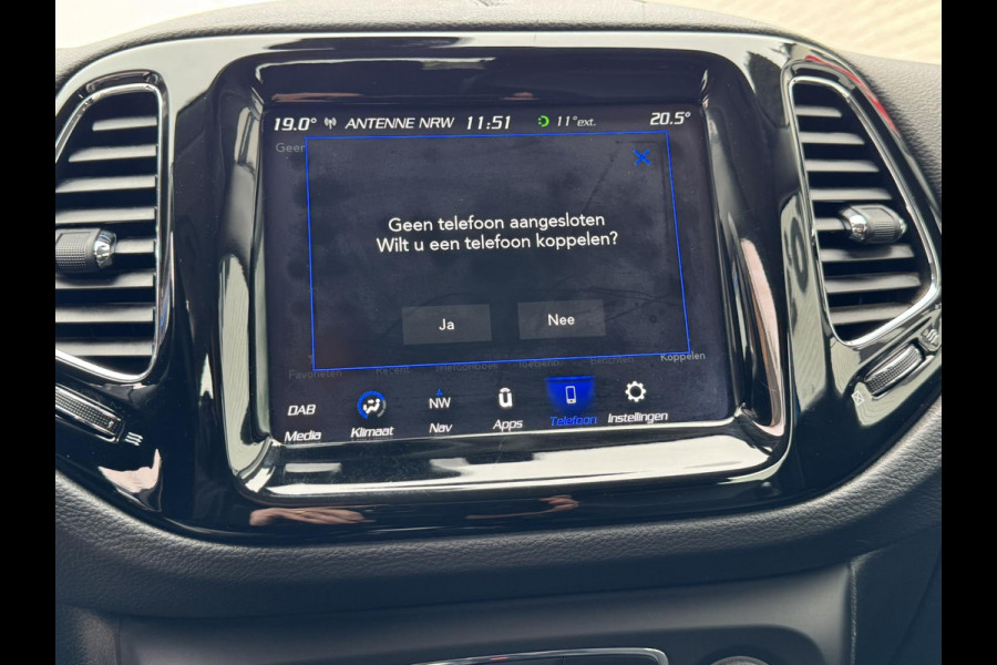 Jeep Compass 1.4 MultiAir Sport Cruise control Climate control Apple / Android DAB Achteruitrijcamera