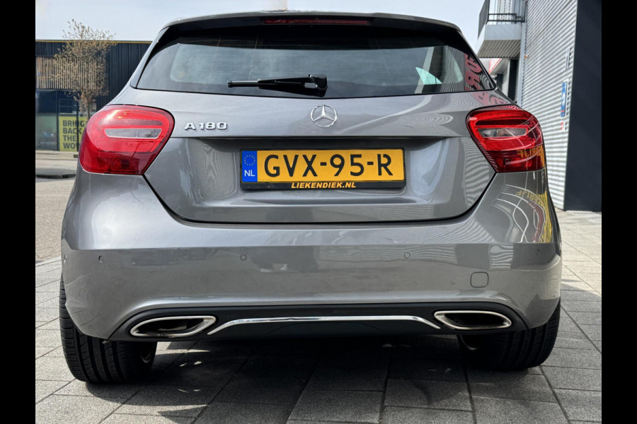 Mercedes-Benz A-Klasse 180 BlueEfficiency URBAN - Navigatie I Airco I PDC I Sport interieur & 19 inch Velgen I Dealer onderhouden