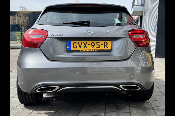Mercedes-Benz A-Klasse 180 BlueEfficiency URBAN - Navigatie I Airco I PDC I Sport interieur & 19 inch Velgen I Dealer onderhouden