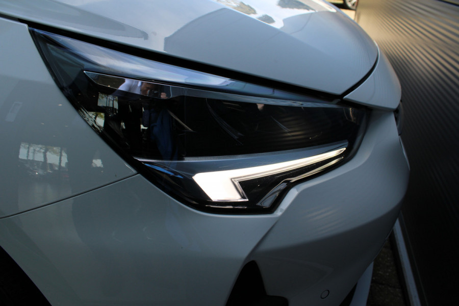 Opel Corsa 1.2 GS Line | Navigatie | Camera | Privacy Glass | Dealer ond.