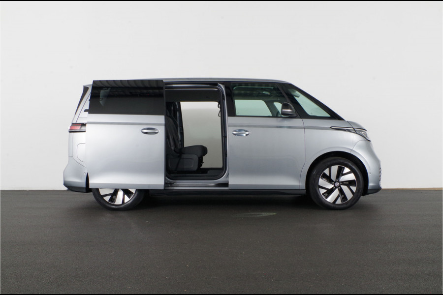 Volkswagen ID. Buzz Pro 77kWh > 5-zit/Dubbele Schuifdeur/Vlakke laadvloer inbouw/trekhaak/IQ.Light... | 8292 |
