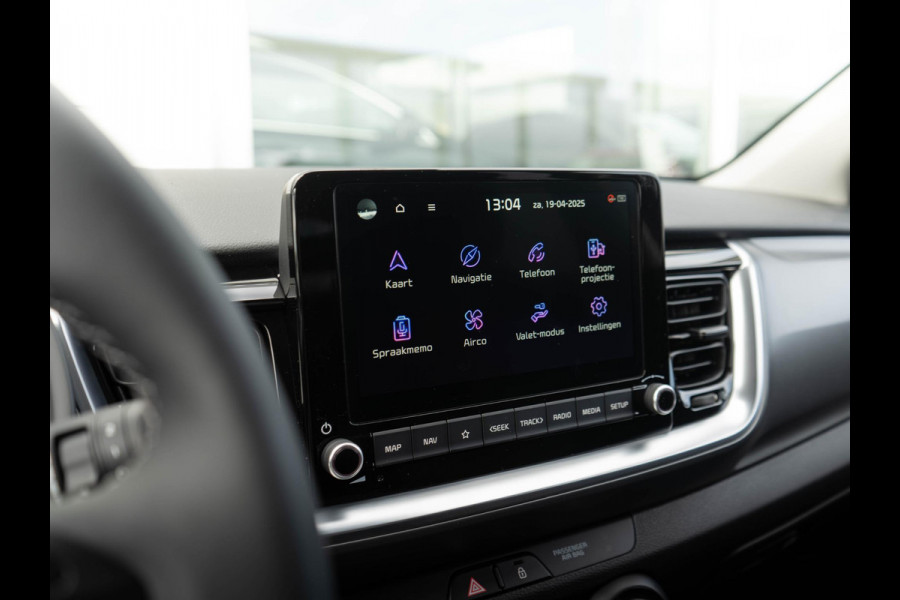 Kia Stonic 1.0 T-GDi MHEV DynamicPlusLine ANWB Private Lease v.a € 379,- | Op voorraad | Stoel-/Stuurverwarming | LED | Navigatie | Climate Control | PDC |