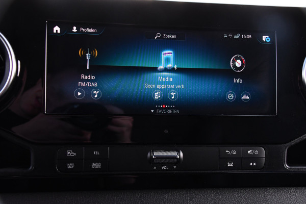 Mercedes-Benz Sprinter 317 1.9 CDI L2H2 RWD Black Edition Cruise, Camera, Carplay, LED, 10,5'' Mbux, Trekhaak, 2 x geveerde stoel, Leder, Stoelverwarming, Uniek!