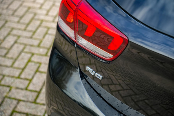 Kia Rio 1.0 TGDI Platinum Edition Camera Navi Keyless DAB+ Stoel Stuurverw. Leer