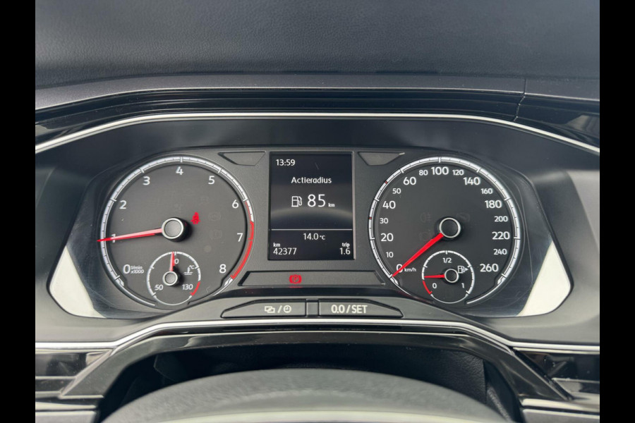 Volkswagen Polo 1.0 TSI Highline 116 pk LED Stlvw CarPlay Cruise Navi Climatic Garantie PDC