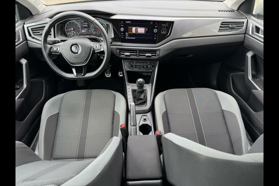 Volkswagen Polo 1.0 TSI Highline 116 pk LED Stlvw CarPlay Cruise Navi Climatic Garantie PDC