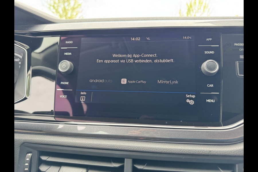 Volkswagen Polo 1.0 TSI Highline 116 pk LED Stlvw CarPlay Cruise Navi Climatic Garantie PDC