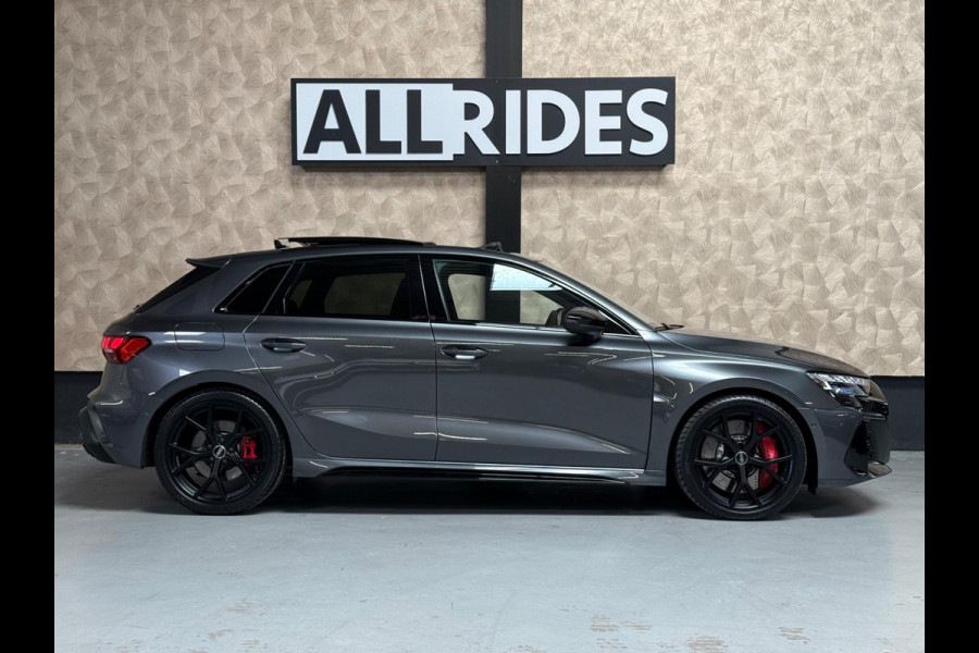 Audi RS3 Sportback 2.5 TFSI RS 3 quattro | Facelift | Pano | SONOS | Keyless | HUD | ACC | RS-Zetels