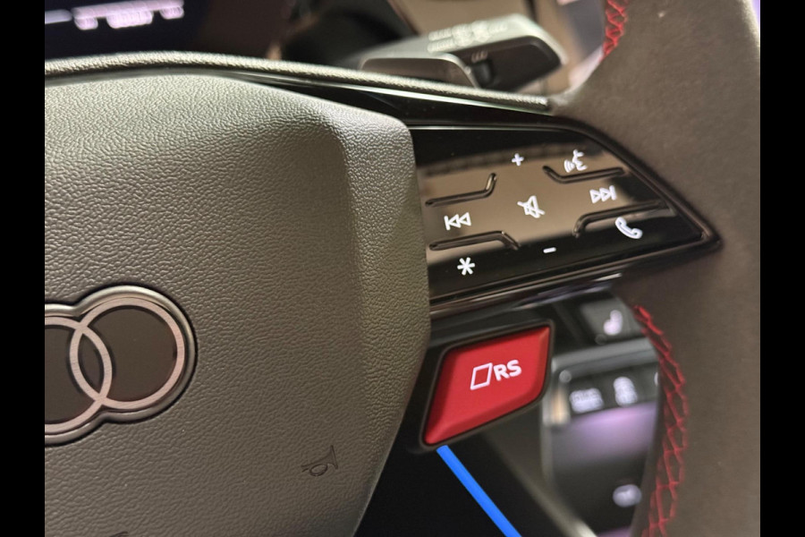 Audi RS3 Sportback 2.5 TFSI RS 3 quattro | Facelift | Pano | SONOS | Keyless | HUD | ACC | RS-Zetels