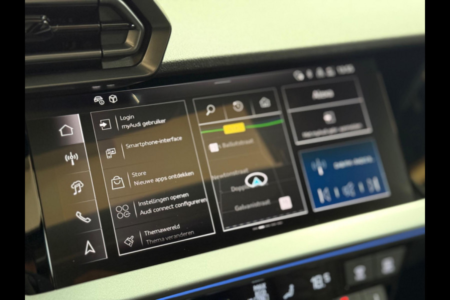 Audi RS3 Sportback 2.5 TFSI RS 3 quattro | Facelift | Pano | SONOS | Keyless | HUD | ACC | RS-Zetels