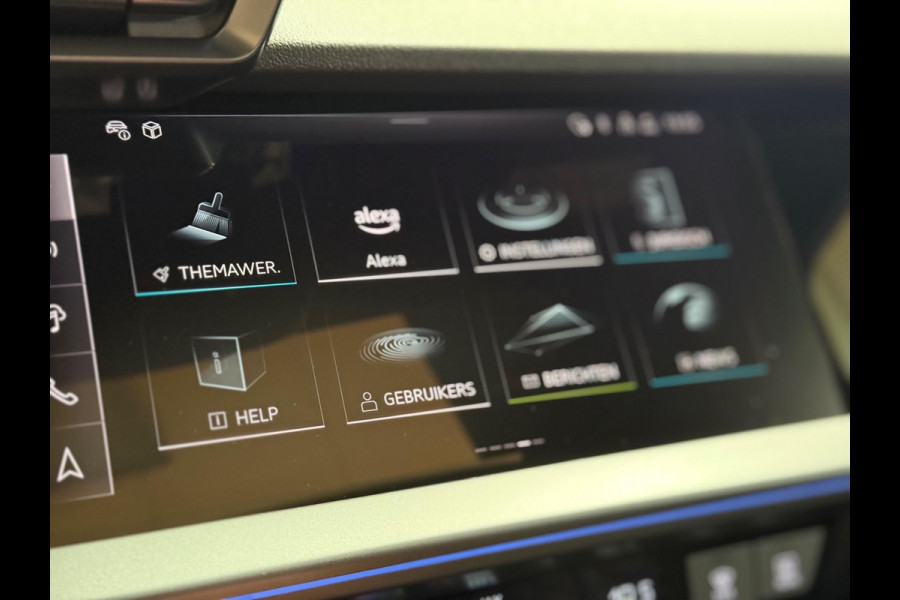 Audi RS3 Sportback 2.5 TFSI RS 3 quattro | Facelift | Pano | SONOS | Keyless | HUD | ACC | RS-Zetels