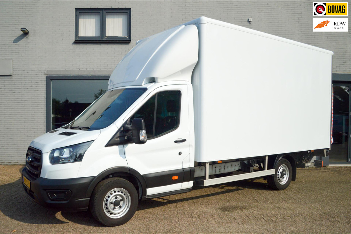 Ford Transit 350 2.0 TDCI 350 2.0 TDCI 1040 kg Laadvermogen MEUBELBAK|EURO 6|LAADKLEP|ZIJDEUR |20m³|3ZITS|BAKWAGEN Ford Transit 350 2.0 TDCI 350 2.0 TDCI 1040 kg Laadvermogen MEUBELBAK|EURO 6|LAADKLEP|ZIJDEUR |20m³|3ZITS|BAKWAGEN