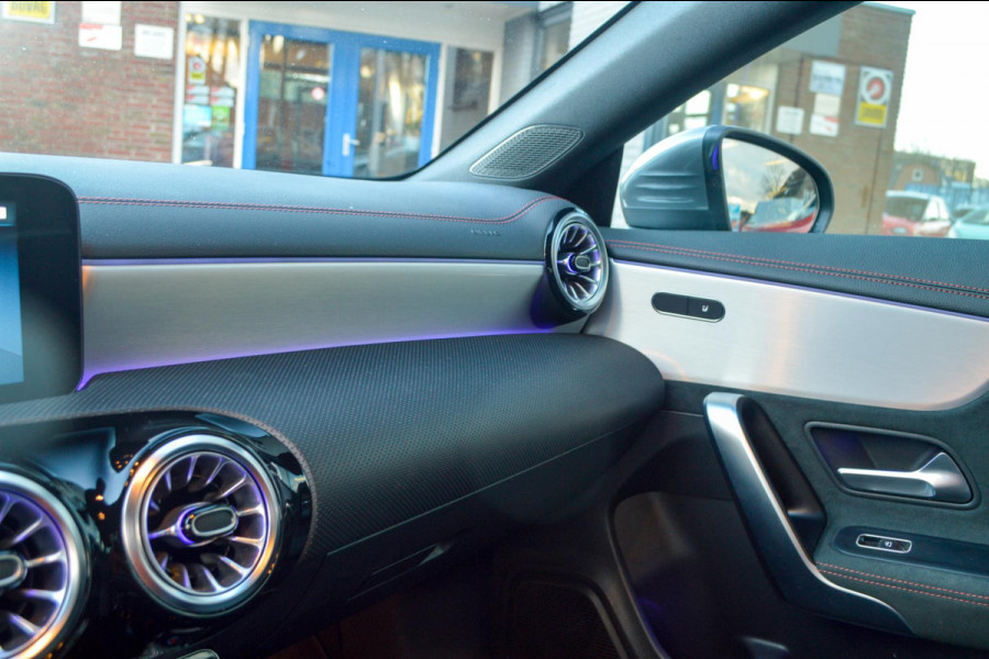 Mercedes-Benz CLA-Klasse 200 AMG Line 1E EIGENAAR|STOELVERWARMING|VIRTUAL COCKPIT