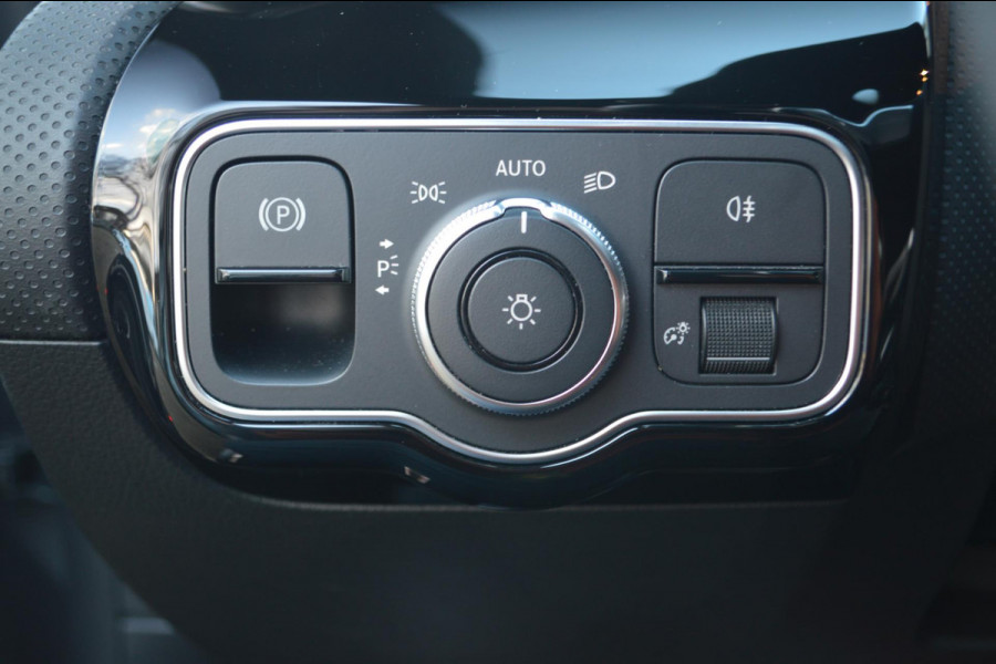 Mercedes-Benz CLA-Klasse 200 AMG Line 1E EIGENAAR|STOELVERWARMING|VIRTUAL COCKPIT