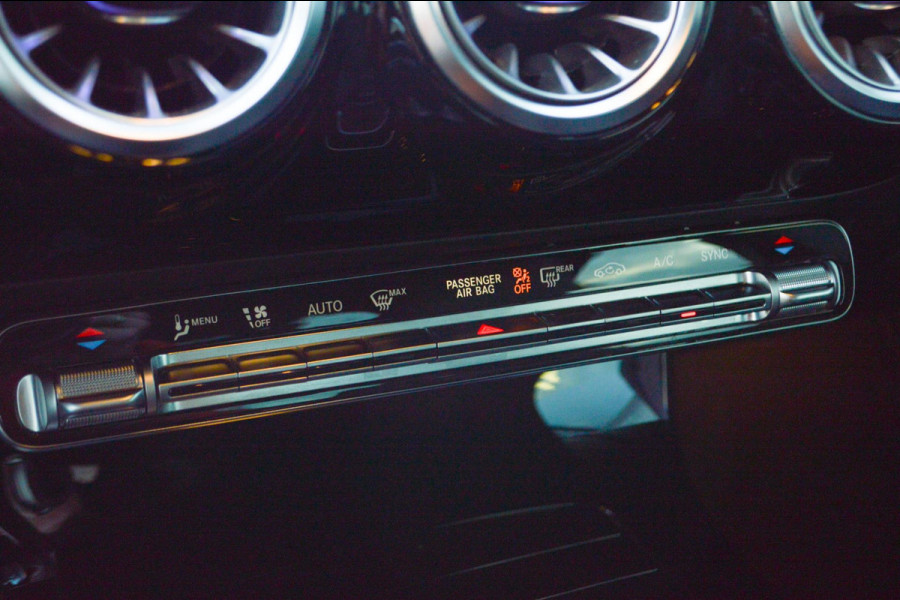 Mercedes-Benz CLA-Klasse 200 AMG Line 1E EIGENAAR|STOELVERWARMING|VIRTUAL COCKPIT