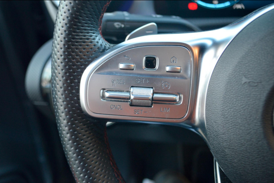 Mercedes-Benz CLA-Klasse 200 AMG Line 1E EIGENAAR|STOELVERWARMING|VIRTUAL COCKPIT