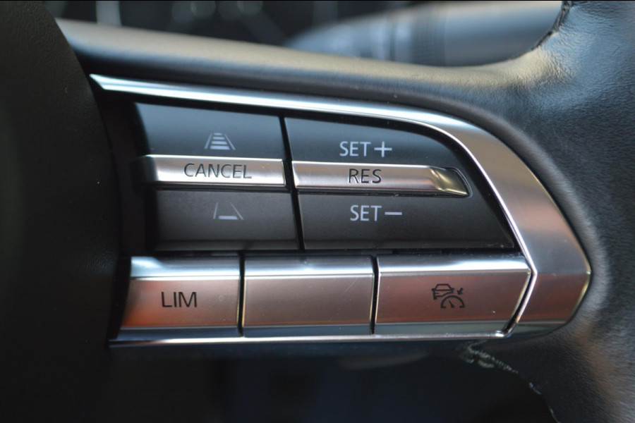 Mazda 3 2.0 e-SkyActiv-X Hybrid 186 Luxury TREKHAAK|LEER|BOSE AUDIO