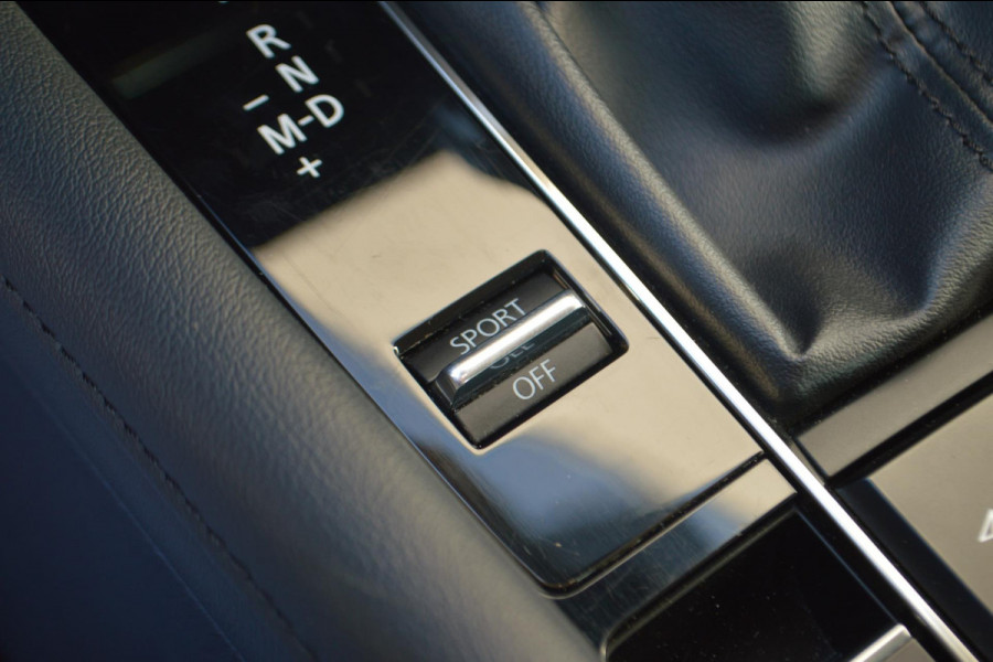 Mazda 3 2.0 e-SkyActiv-X Hybrid 186 Luxury TREKHAAK|LEER|BOSE AUDIO