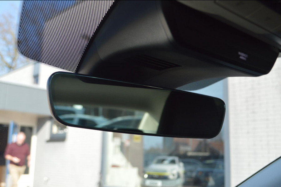 Mazda 3 2.0 e-SkyActiv-X Hybrid 186 Luxury TREKHAAK|LEER|BOSE AUDIO