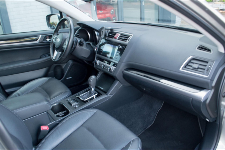 Subaru Outback 2.5i Premium EYESIGHT| Automaat | NL AUTO|TREKHAAK|OPEN DAK