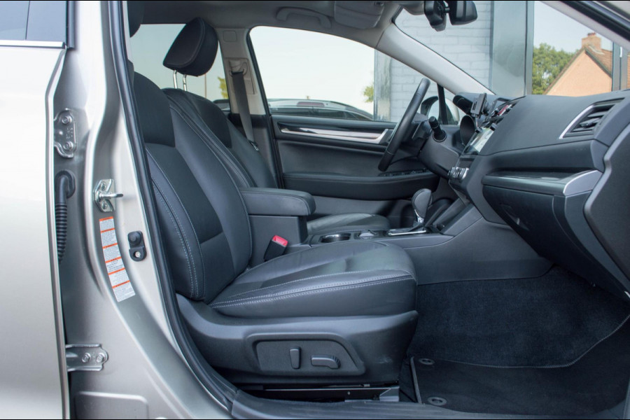 Subaru Outback 2.5i Premium EYESIGHT| Automaat | NL AUTO|TREKHAAK|OPEN DAK