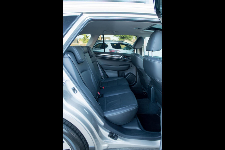 Subaru Outback 2.5i Premium EYESIGHT| Automaat | NL AUTO|TREKHAAK|OPEN DAK