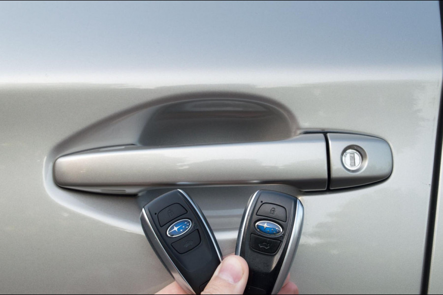 Subaru Outback 2.5i Premium EYESIGHT| Automaat | NL AUTO|TREKHAAK|OPEN DAK