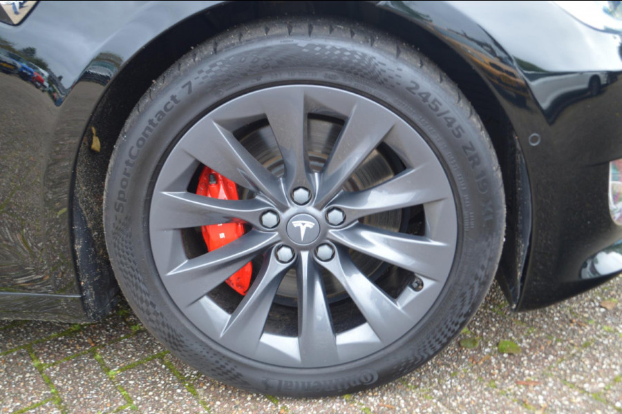 Tesla Model S Performance Ludicrous+ Raven 830PK 0-100 in 2.6sec FSD CCS