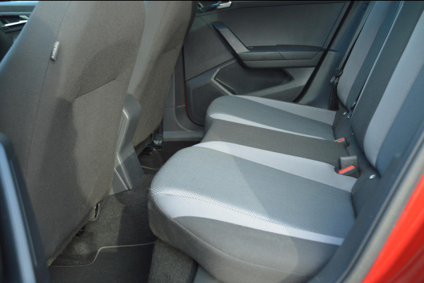 Seat Arona 1.0 TSI Style Business Intense BEATS AUDIO|CAMERA|DAB+|NAVI | Cruise adaptief | 2 nwe banden