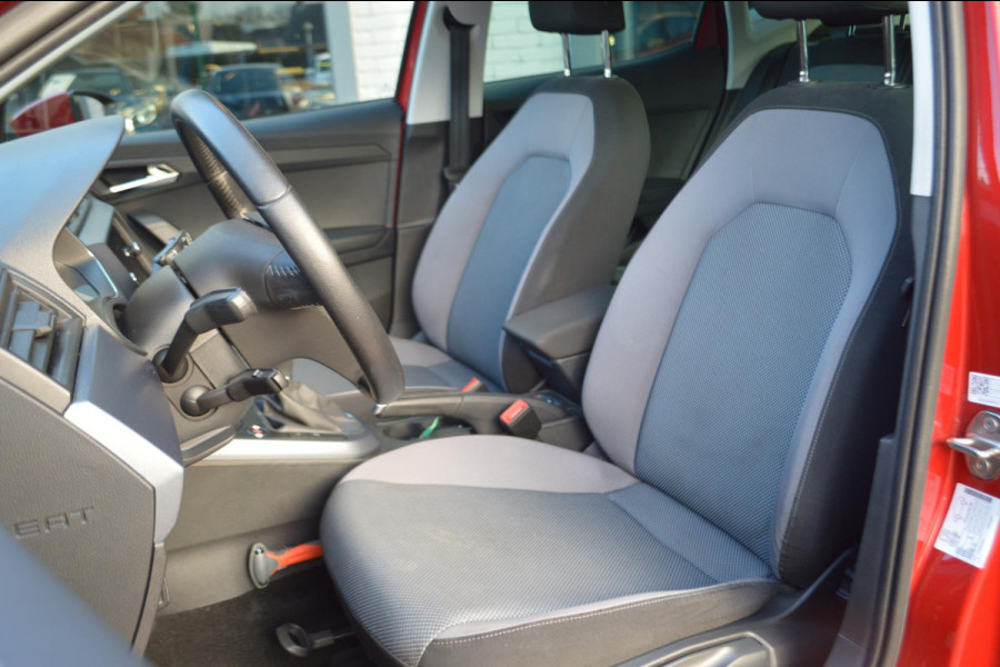 Seat Arona 1.0 TSI Style Business Intense BEATS AUDIO|CAMERA|DAB+|NAVI | Cruise adaptief | 2 nwe banden