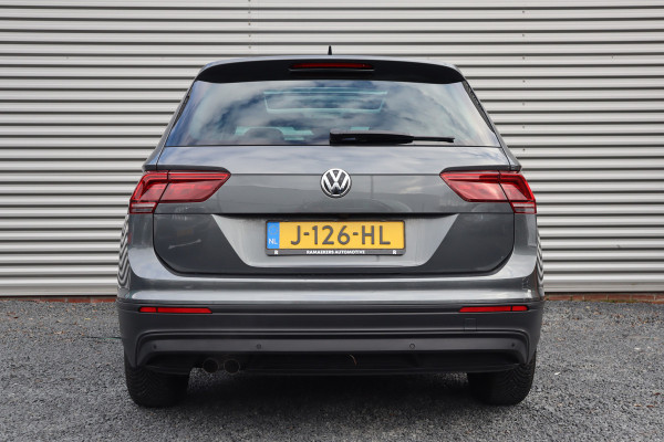 Volkswagen Tiguan 1.5 TSI Pano / Trekhaak / Massage Stoel / LED / Stoelverwarming / Camera /