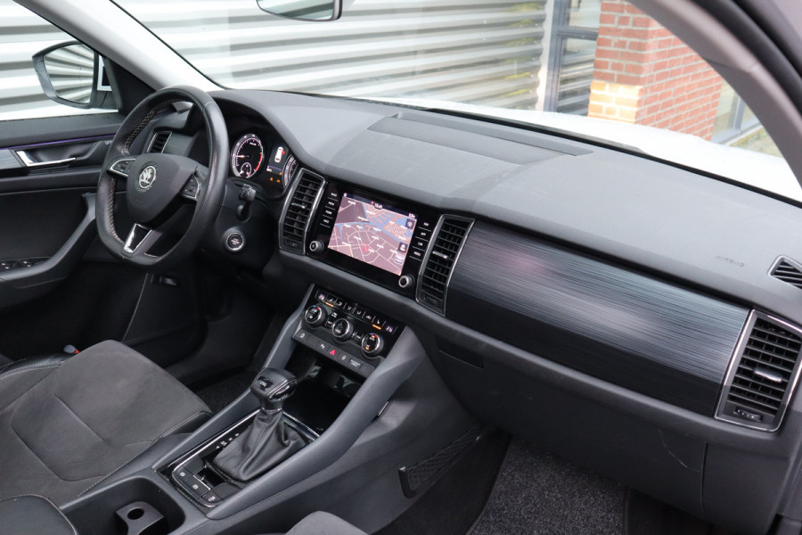 Škoda Kodiaq 1.5 TSI Business Edition Pano / Canton / 19inch / Camera / Dodehoek / NL-Auto
