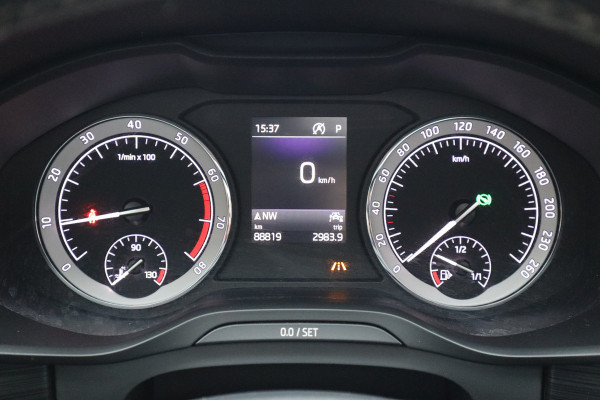 Škoda Kodiaq 1.5 TSI Business Edition Pano / Canton / 19inch / Camera / Dodehoek / NL-Auto