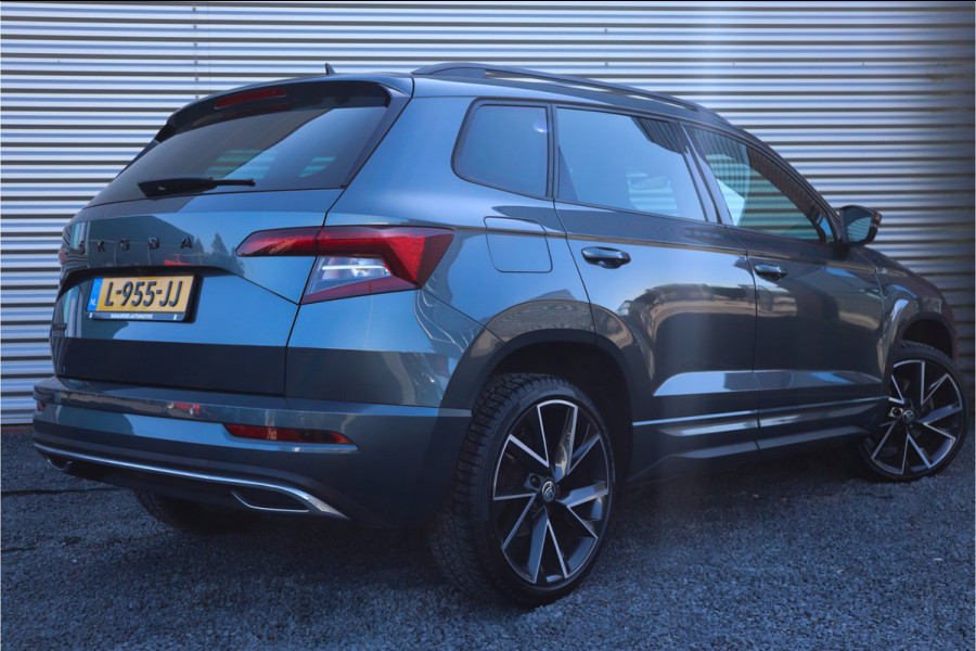 Škoda Karoq 1.5 TSI Sportline Business Digital Dash / Canton / Trekhaak / 19inch Stoelverwarming /