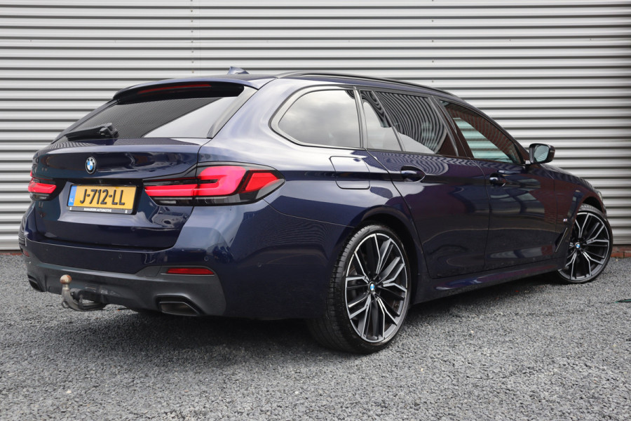 BMW 5 Serie Touring 530i xDrive M-Sport High Executive Achteras Sturing / Trekhaak / 360 Camera / Adaptieve Cruise