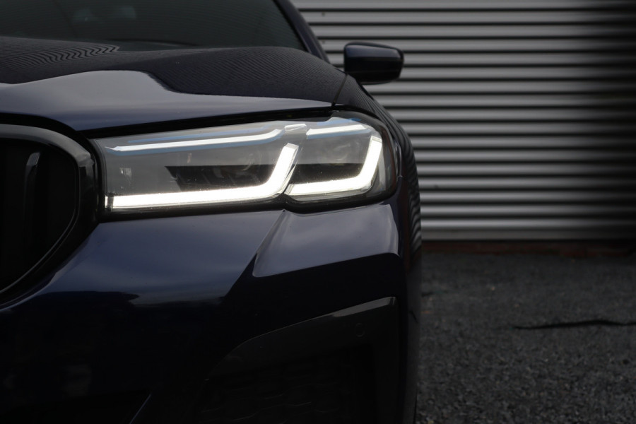 BMW 5 Serie Touring 530i xDrive M-Sport High Executive Achteras Sturing / Trekhaak / 360 Camera / Adaptieve Cruise