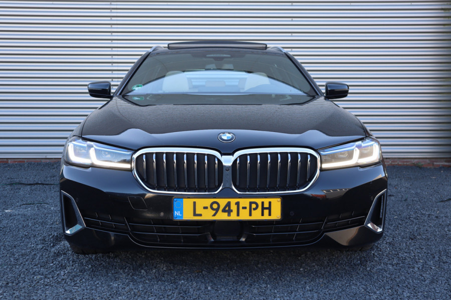BMW 5 Serie Touring 530e High Executive Pano / Stoelventilatie / Individual / Leder dashboard / Zeer compleet /