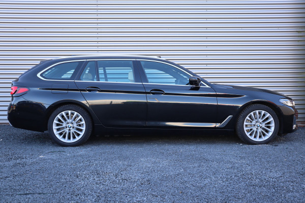 BMW 5 Serie Touring 530e High Executive Pano / Stoelventilatie / Individual / Leder dashboard / Zeer compleet /