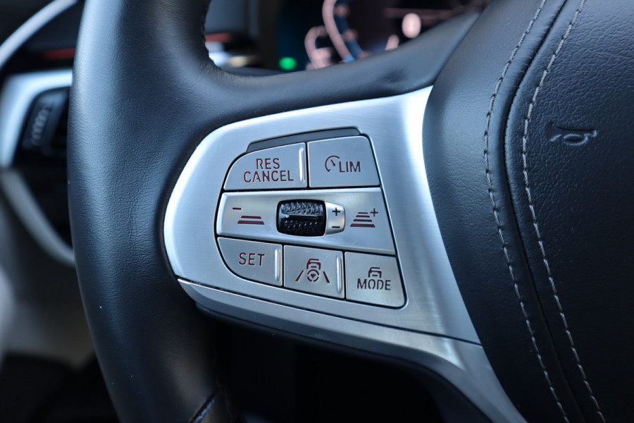 BMW 5 Serie Touring 530e High Executive Pano / Stoelventilatie / Individual / Leder dashboard / Zeer compleet /