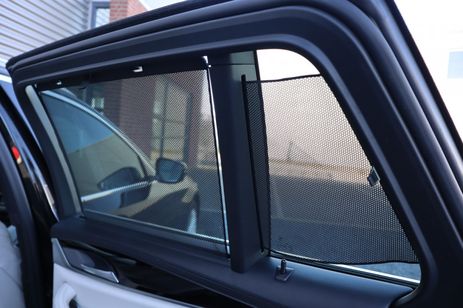 BMW 5 Serie Touring 530e High Executive Pano / Stoelventilatie / Individual / Leder dashboard / Zeer compleet /