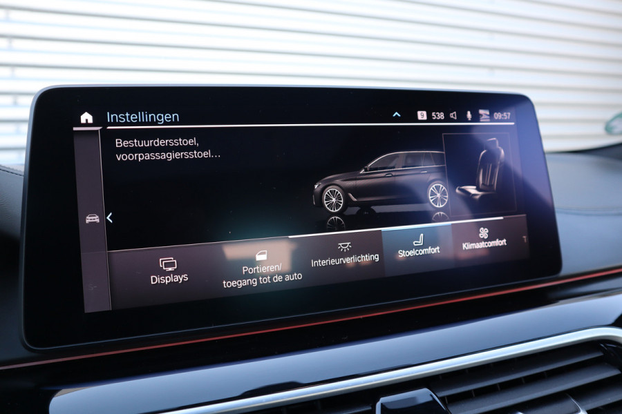 BMW 5 Serie Touring 530e High Executive Pano / Stoelventilatie / Individual / Leder dashboard / Zeer compleet /