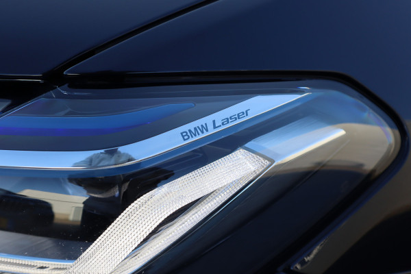 BMW 5 Serie Touring 530e High Executive Pano / Stoelventilatie / Individual / Leder dashboard / Zeer compleet /