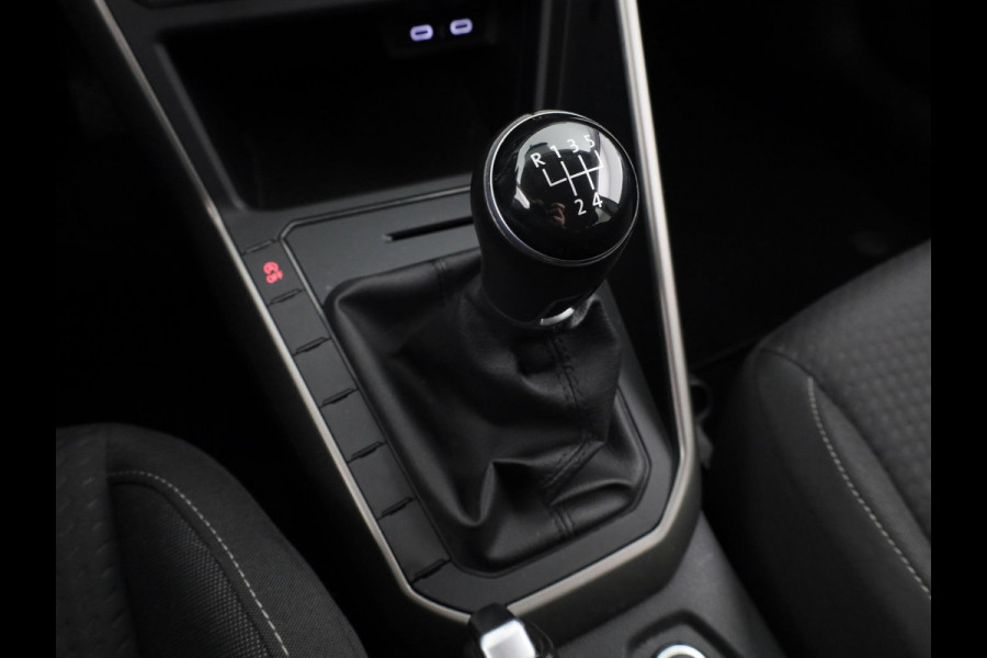 Volkswagen Polo 1.0 TSI R-Line Edition 95 pk | Navigatie via App | Adaptieve cruise control | Apple carplay/ Andriod auto | R-line exterieur pakket |