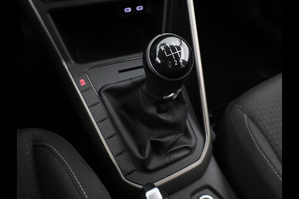 Volkswagen Polo 1.0 TSI R-Line Edition 95 pk | Navigatie via App | Adaptieve cruise control | Apple carplay/ Andriod auto | R-line exterieur pakket |