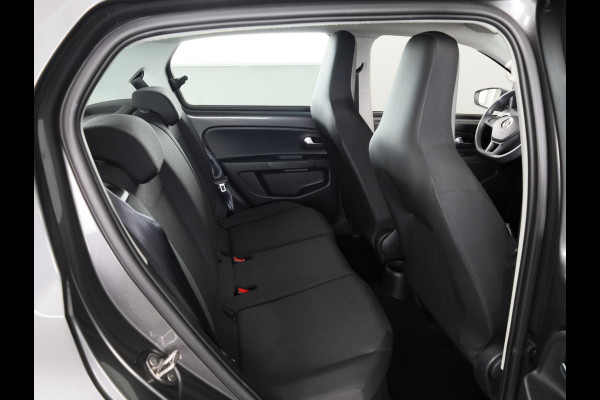 Volkswagen up! 1.0 65 pk | Verlengde garantie | Navigatie via App | Parkeersensoren achter | Achteruitrijcamera | Cruise control | Autom. airco |