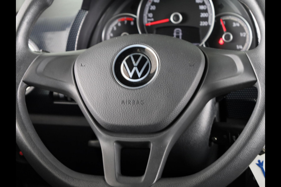 Volkswagen up! 1.0 65 pk | Verlengde garantie | Navigatie via App | Parkeersensoren achter | Achteruitrijcamera | Cruise control | Autom. airco |