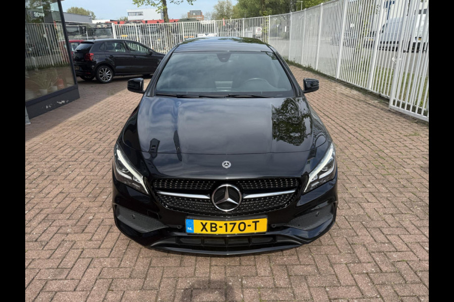 Mercedes-Benz CLA-Klasse Shooting Brake 180 AMG | PANORAMA